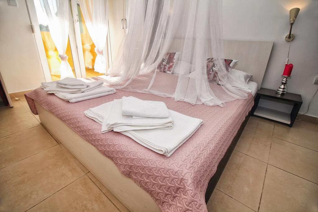 Gasthuis Monsena 4*